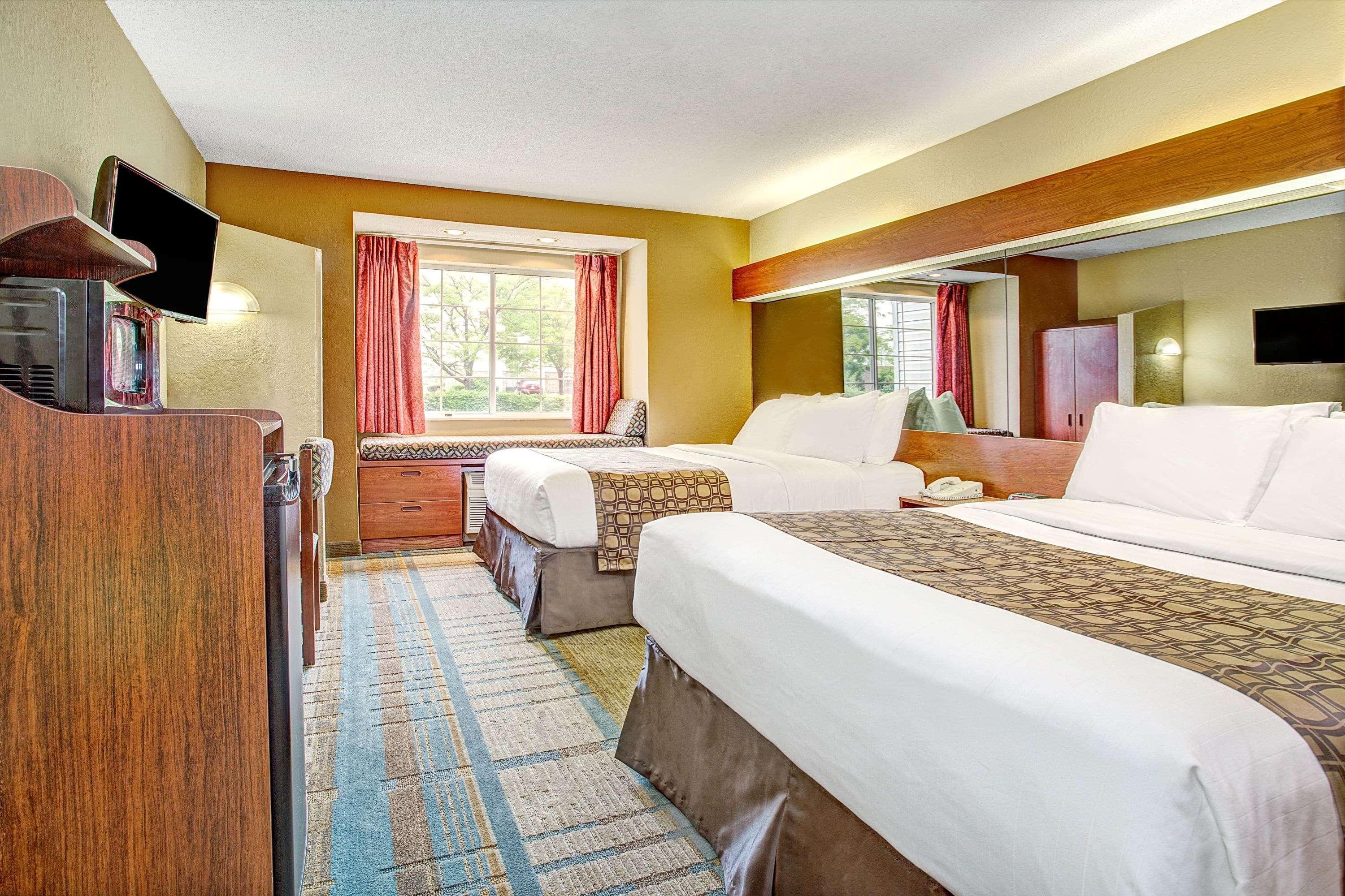 Microtel Inn & Suites By Wyndham Mason Buitenkant foto